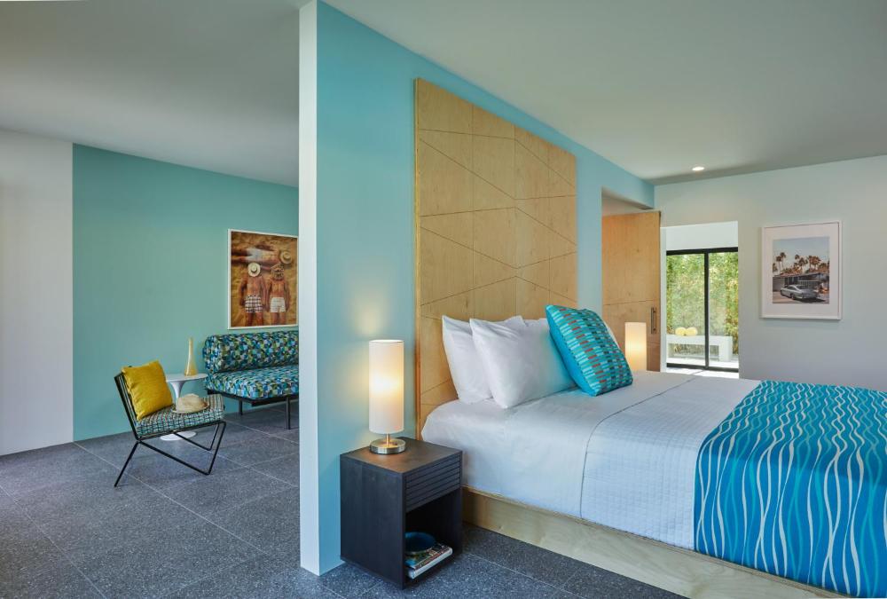 King Suite interior
